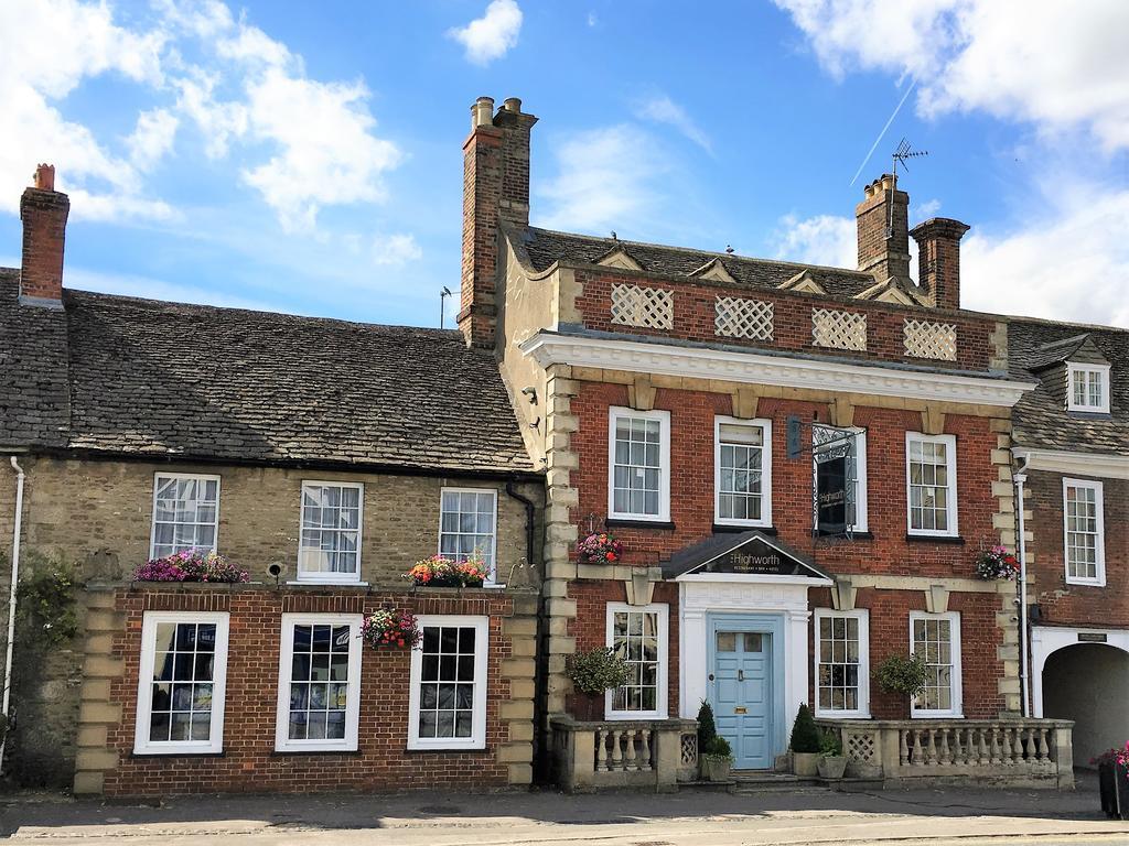 The Highworth Hotel Суиндон Экстерьер фото