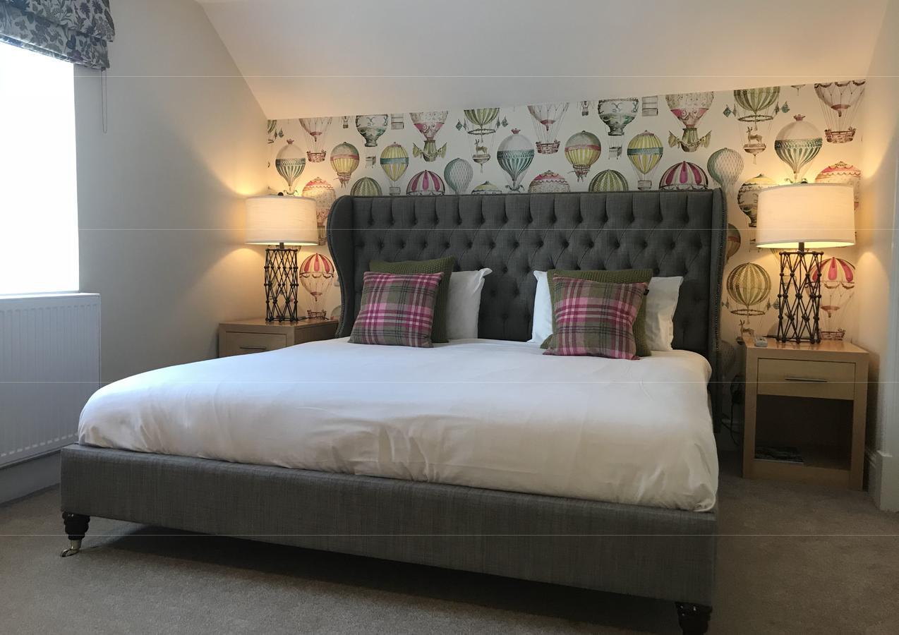 The Highworth Hotel Суиндон Экстерьер фото